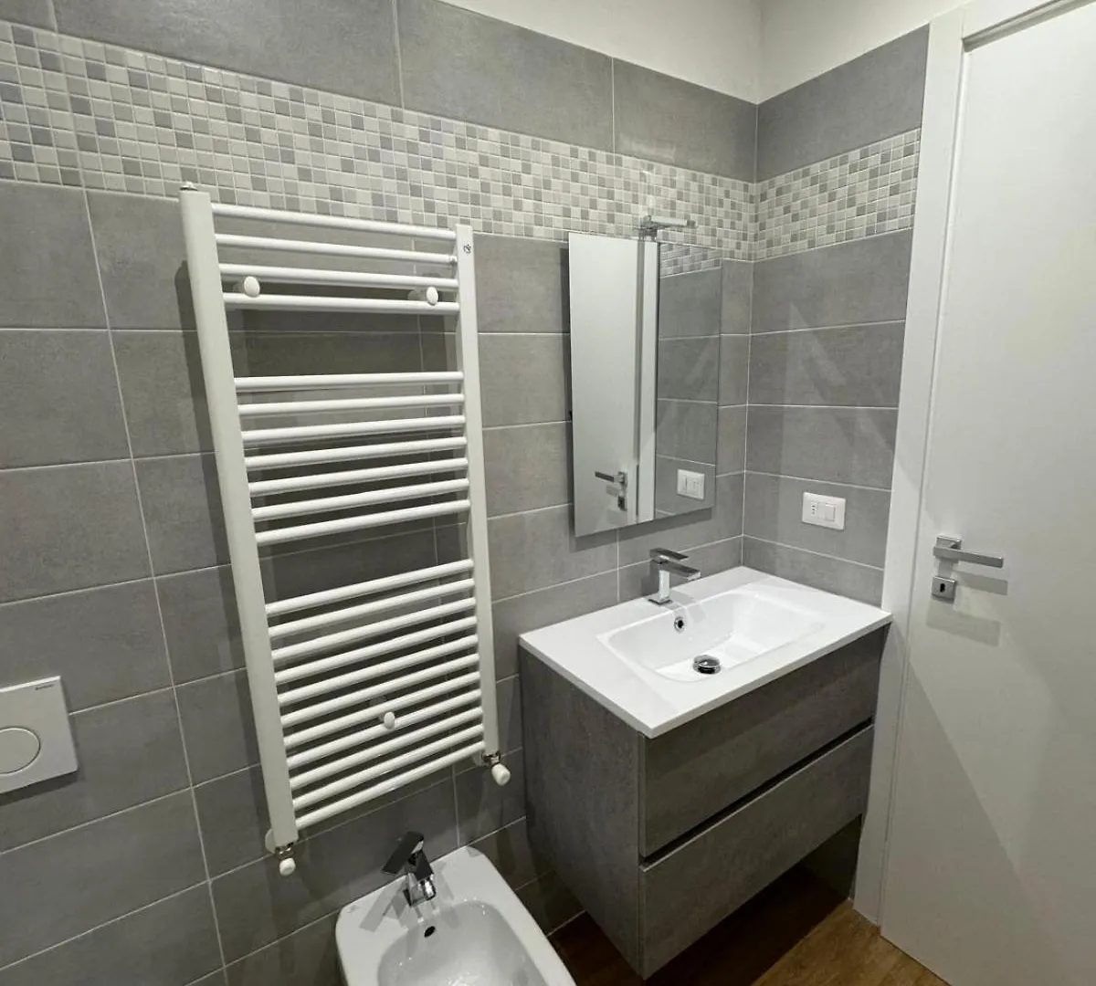 P&P House 38 Bilo 2 Apartment Bergamo Italy
